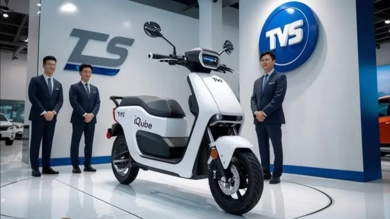 tvs iqube electric 2025, tvs iqube 2025 review, tvs iqube 320km range, tvs iqube electric scooter price, tvs iqube 2025 features, best electric scooter 2025 india, tvs iqube 95kmh top speed, tvs iqube fast charging, tvs iqube supercharge tech, tvs electric scooter 2025 launch